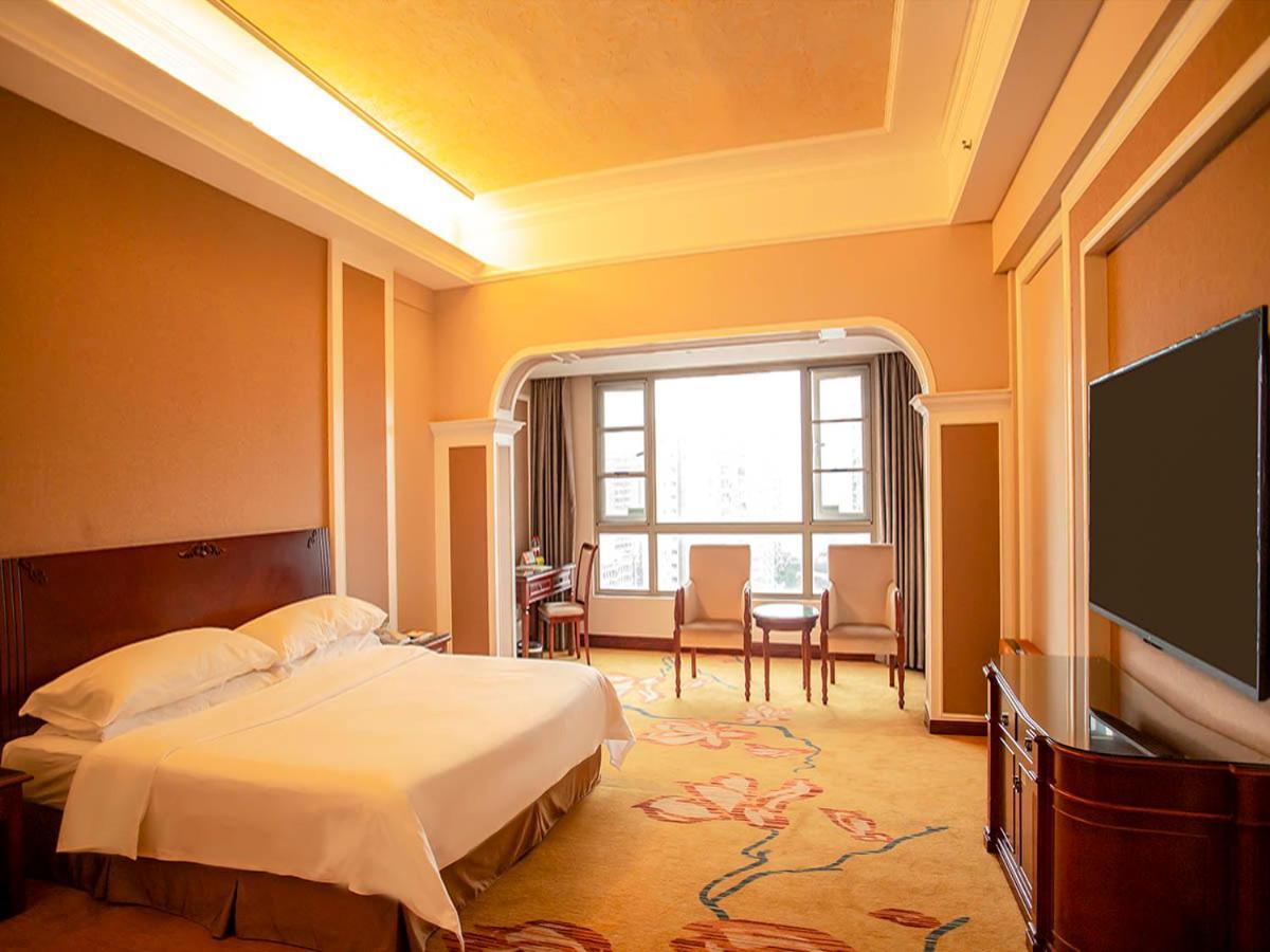 Vienna Hotel Shenzhen Songgang Liye Road Exteriör bild